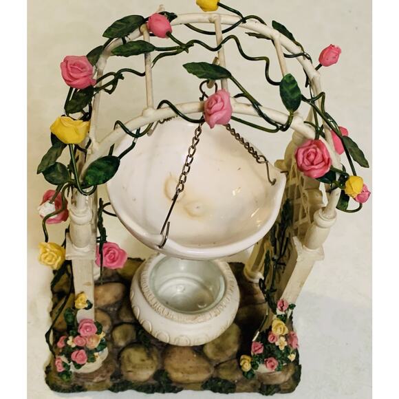 Yankee Candle Retired Ceramic Rose Garden Gazebo Tart Warmer - Picture 2 of 6